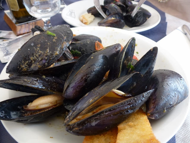 Mussels for lunch
