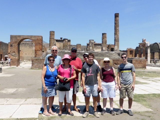 Side trip to Pompeii